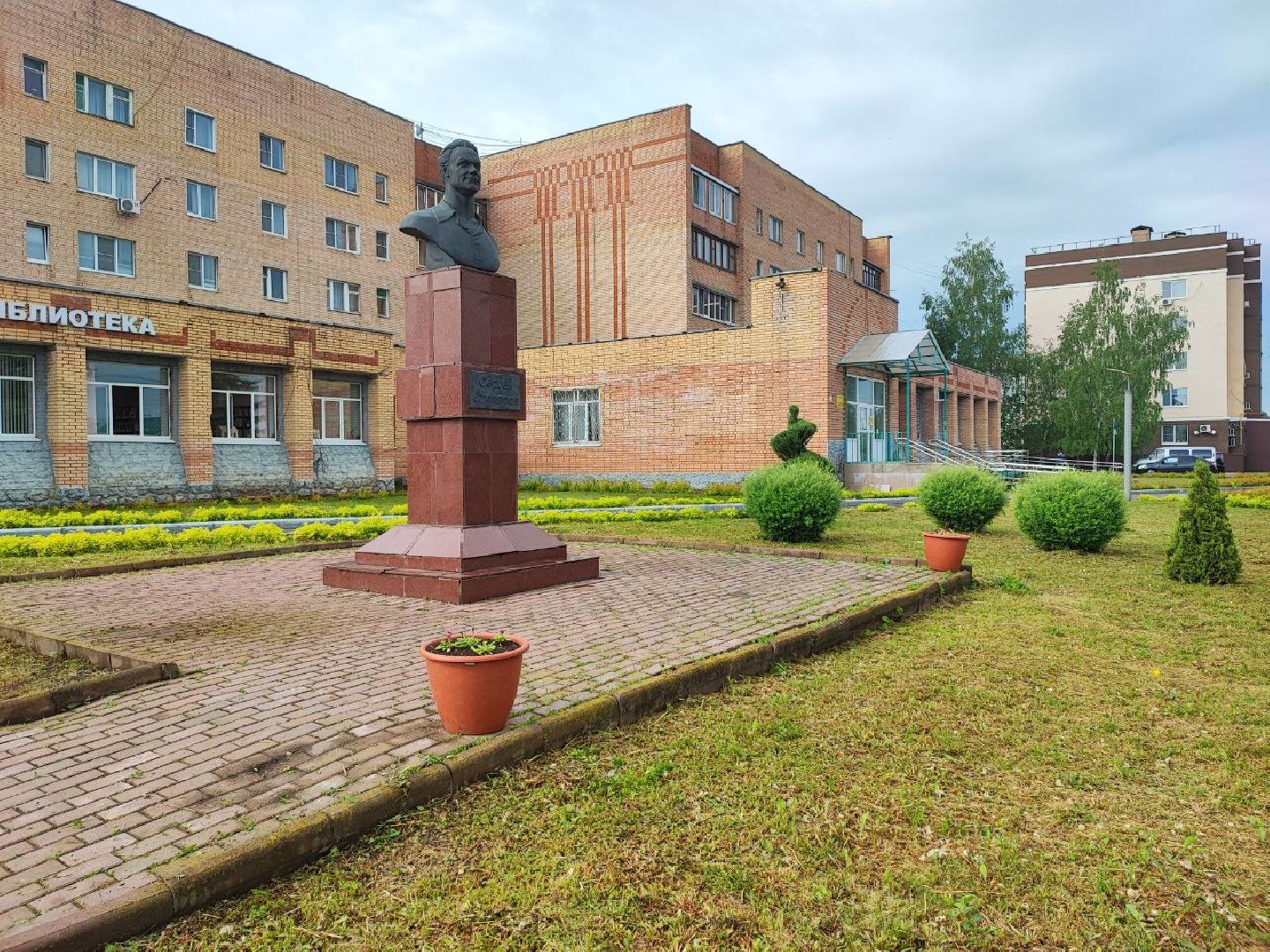 Серебряные Пруды, благоустройство, Площадь Столярова