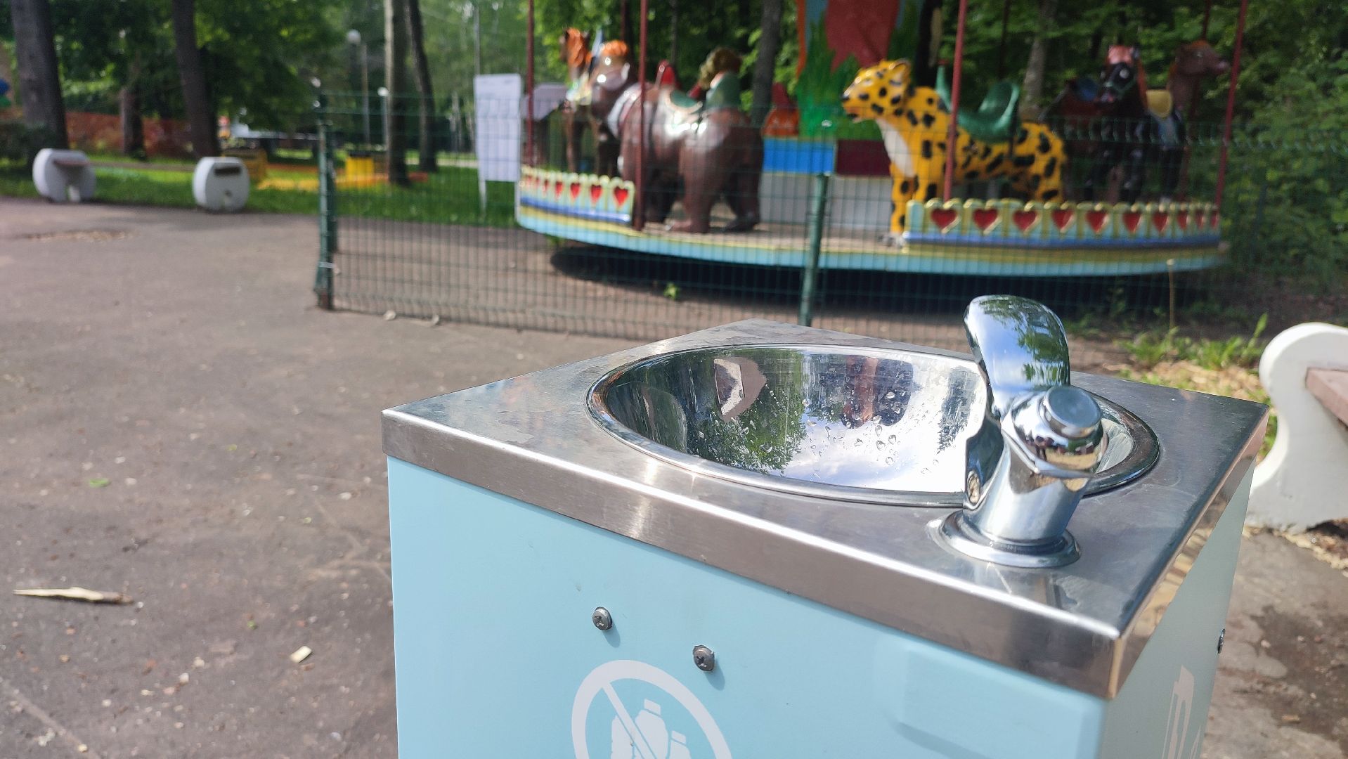 Кашира, парк, фонтанчик питьевой, барьер, мособлпарк