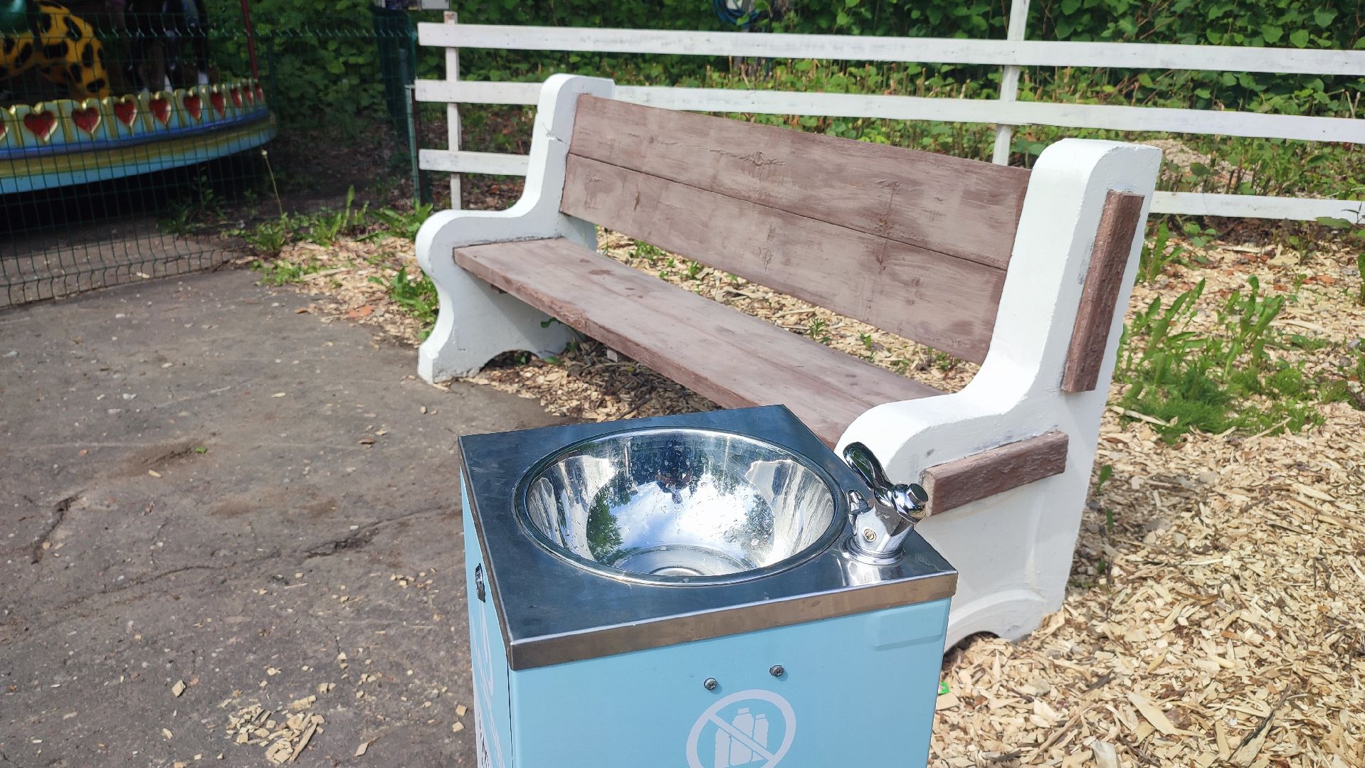 Кашира, парк, фонтанчик питьевой, барьер, мособлпарк