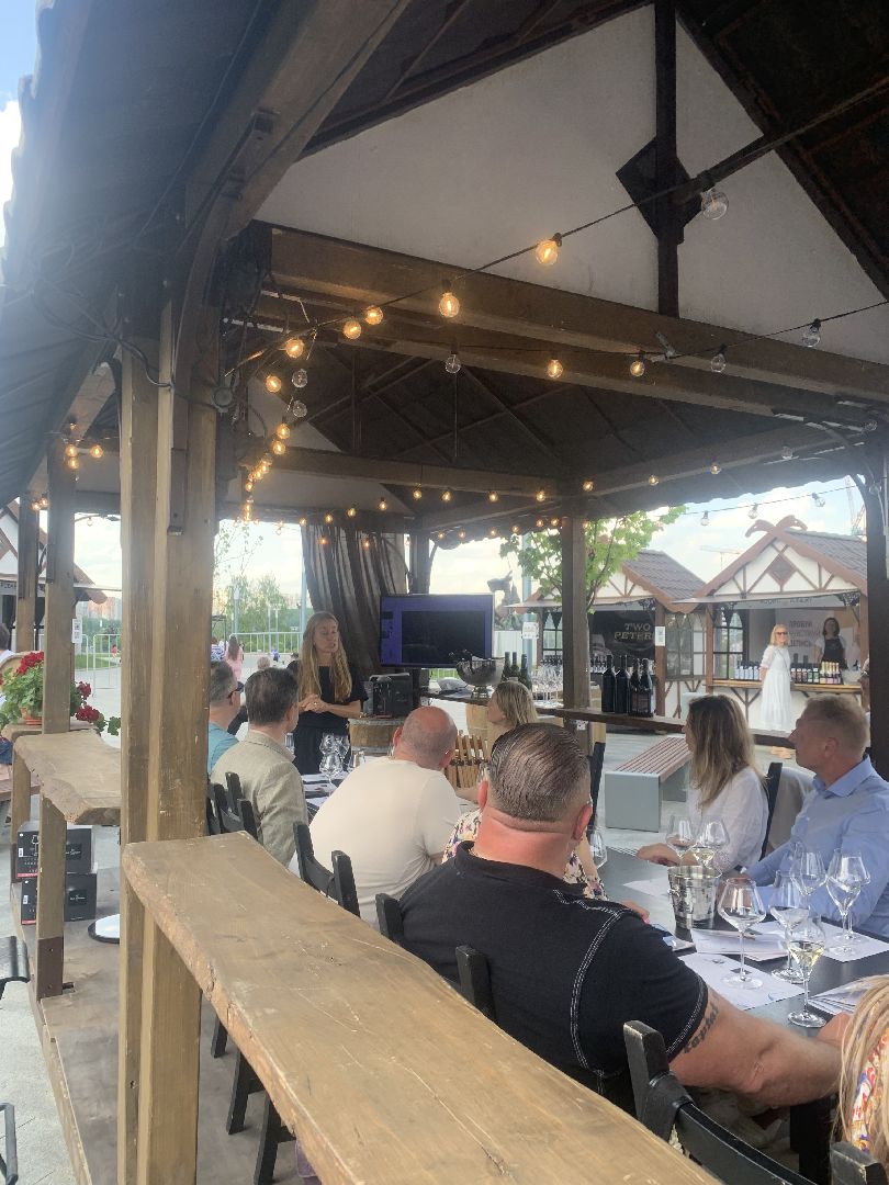 Вино, бизнес, выставка