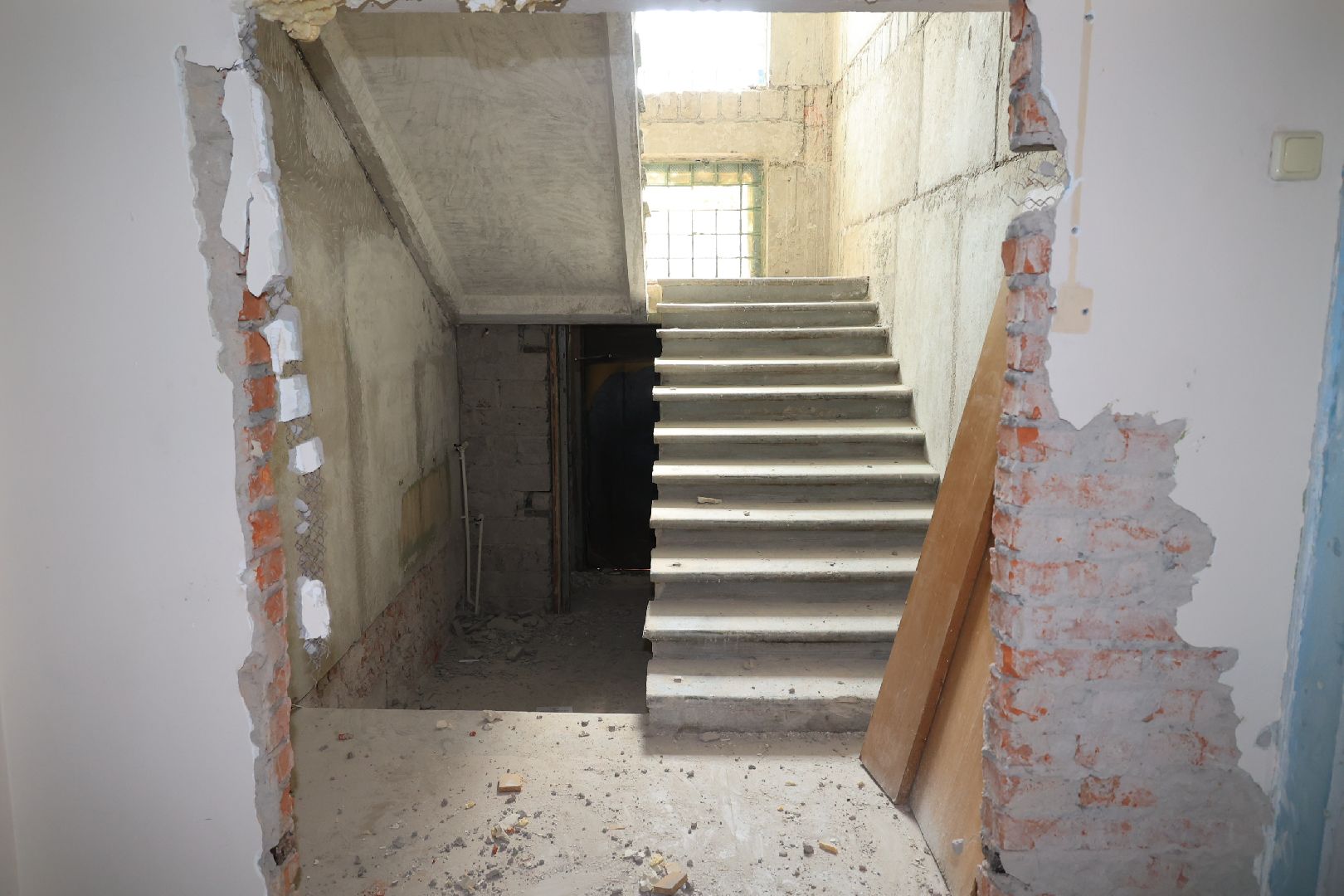 капремонт, поликлиника, Дзержинский