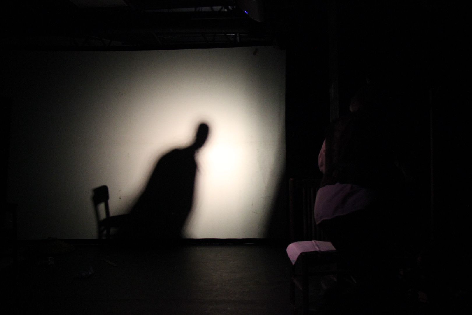 Лобня, Македония, театр