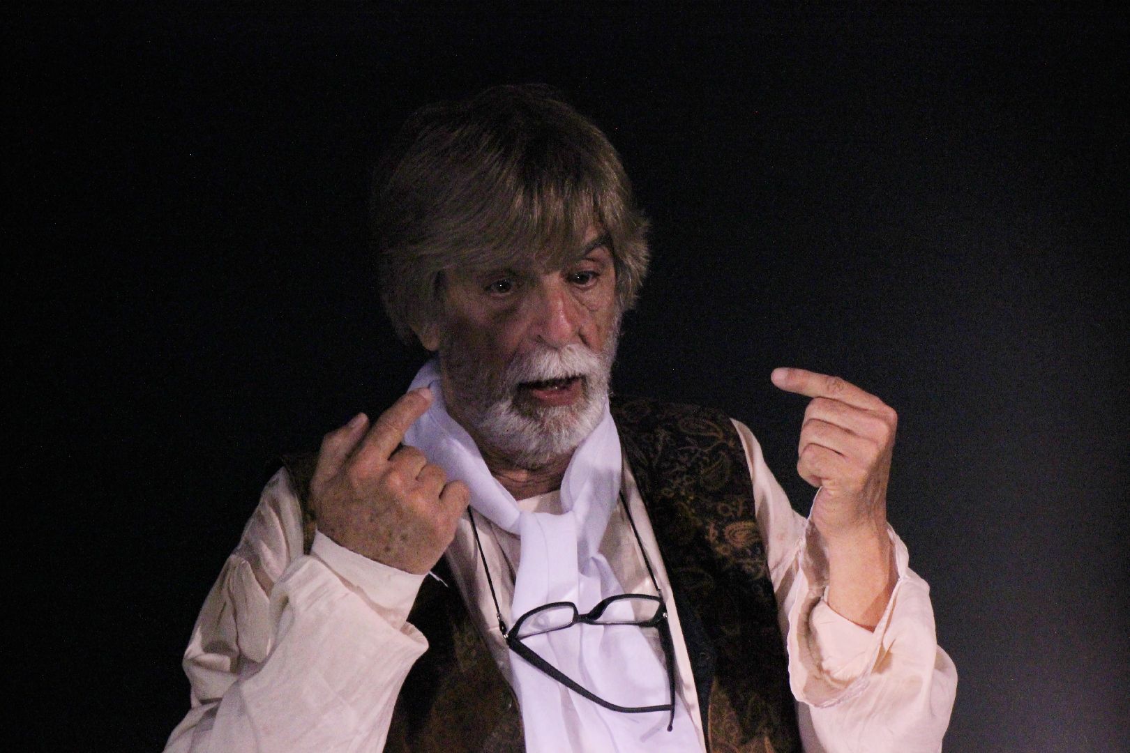 Лобня, Македония, театр