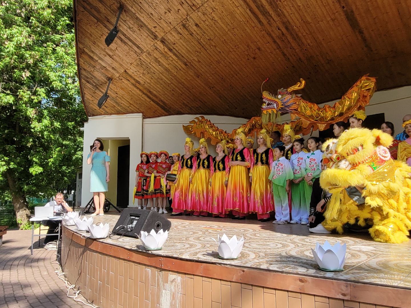 нетипичные парки; китайская культура; видное; праздник