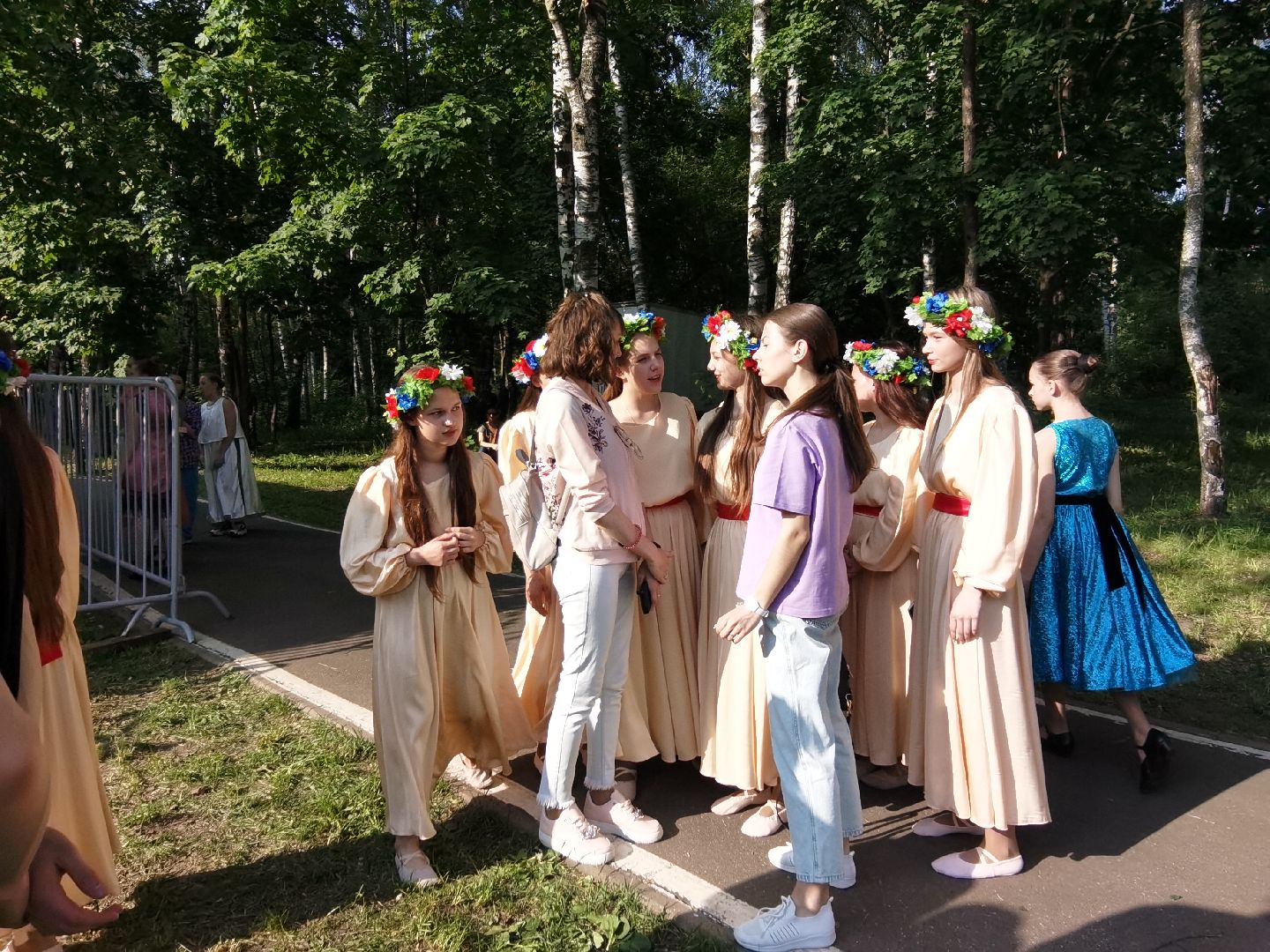 Балашиха, Пехорка, Город танцует в парках, Подмосковье, участники проекта Танцы на ТНТ, Егор Дружинин, Михаил Башкатов, танцевальный коллектив HOLLYHOCKS студии танца JOY