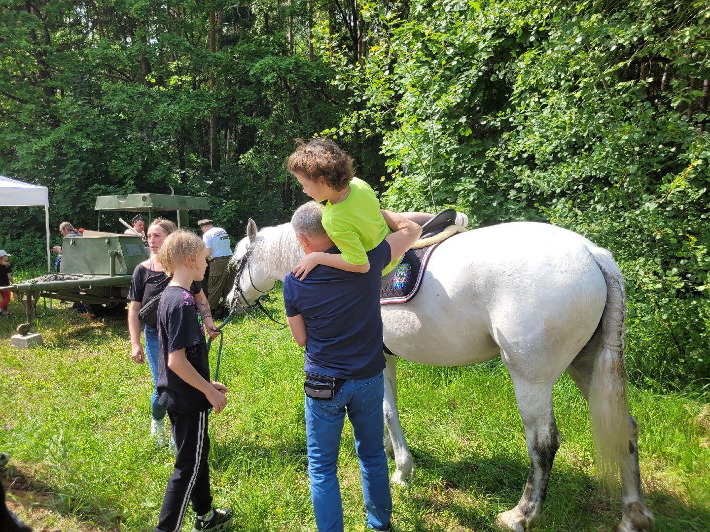 конная прогулка; видное; апаринки; казачий дозор