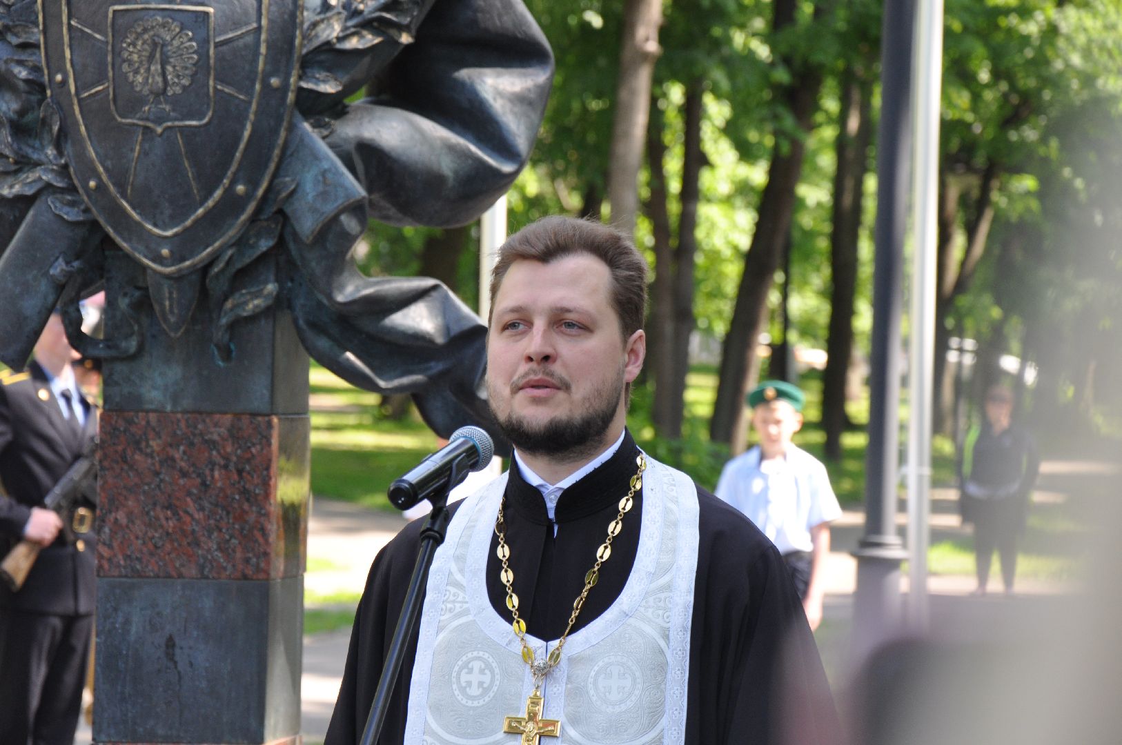 день пограничника, пограничники, серпухов, протвино, памятник пограничникам,