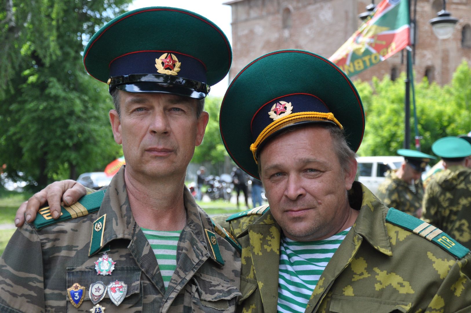 день пограничника, пограничники, серпухов, протвино, памятник пограничникам,