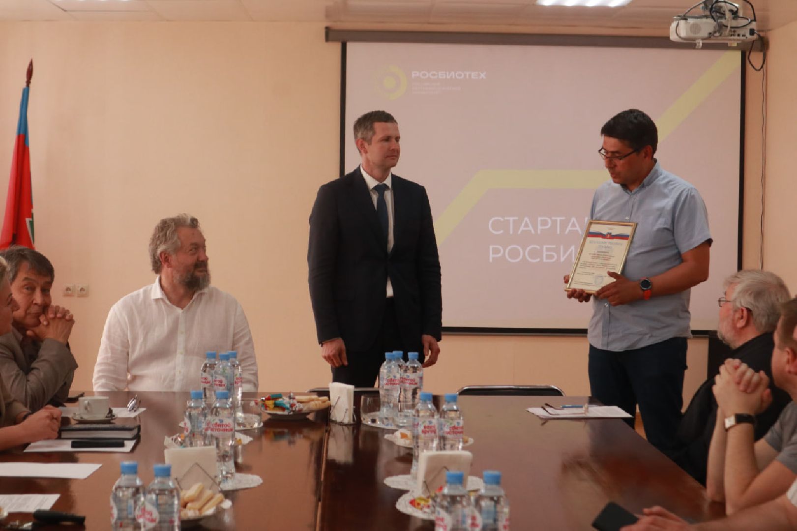 Пущино, экономика, бизнес