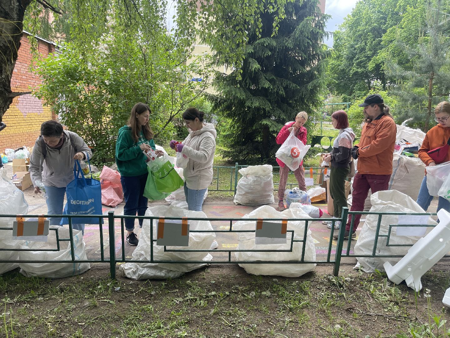 Лесной городок, Одинцово, экология, переработка, акция, фримаркет, благотворительность,
