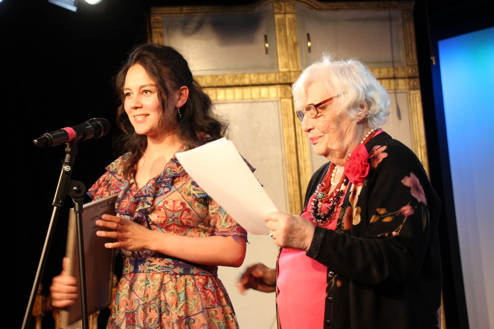 Лобня, культура, театр