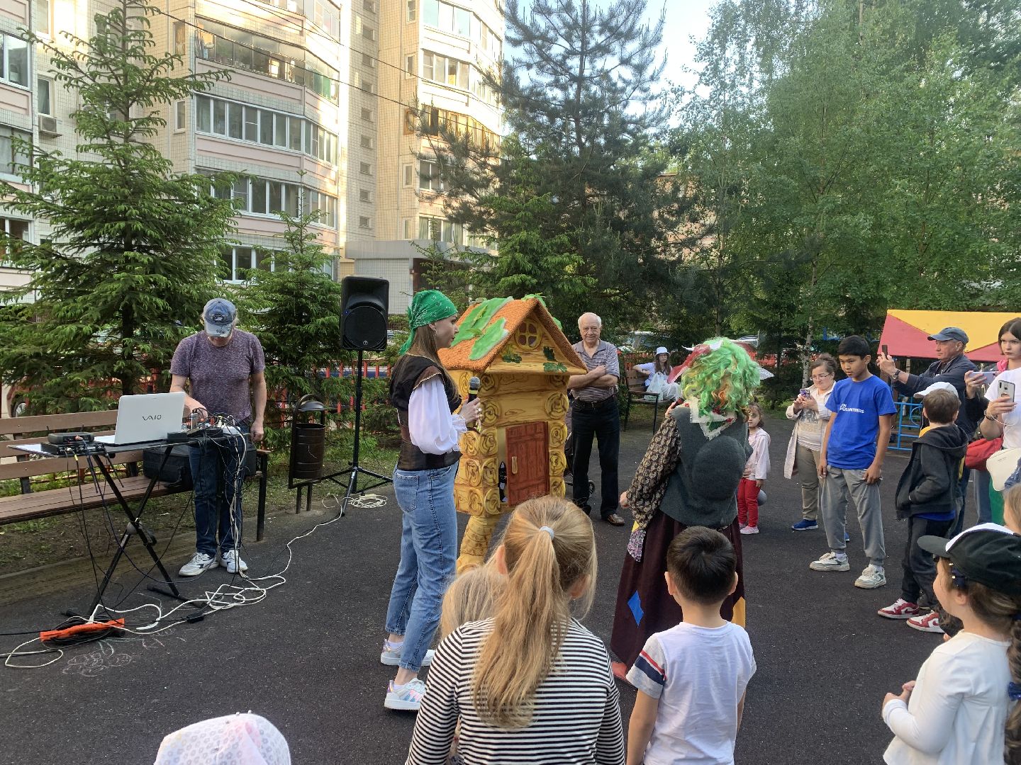 Праздник двора, День защиты детей