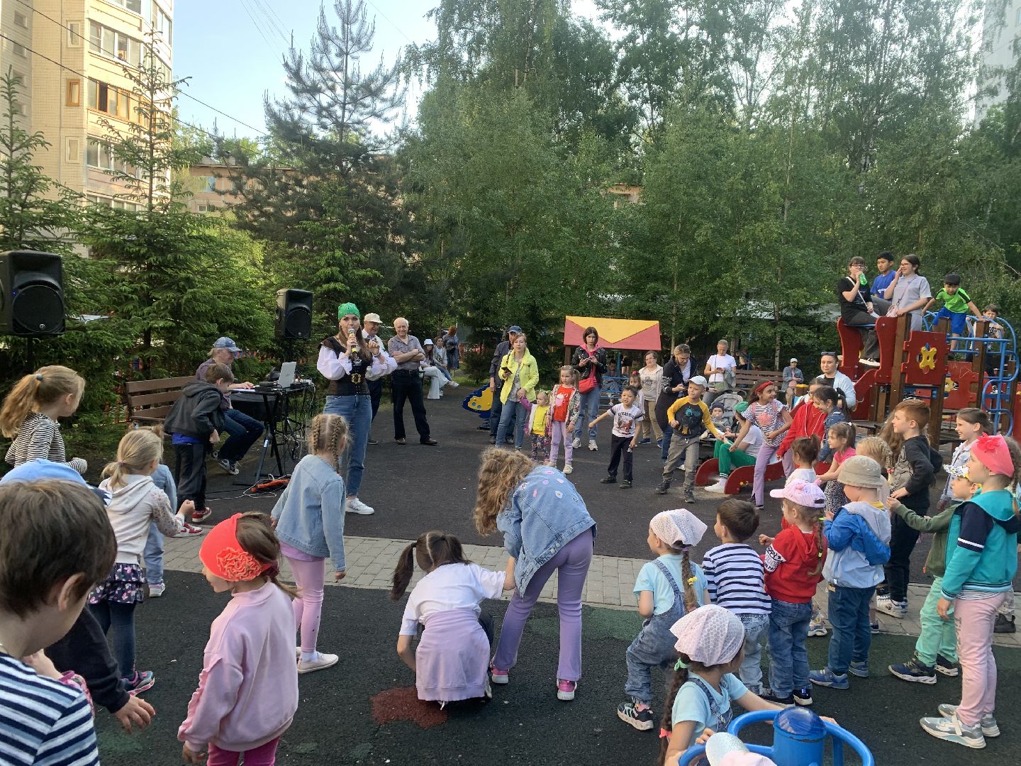 Праздник двора, День защиты детей