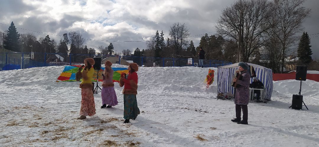 Масленица, гуляния, Щёлково, Загорянский, дрова, боулинг, матрёшки