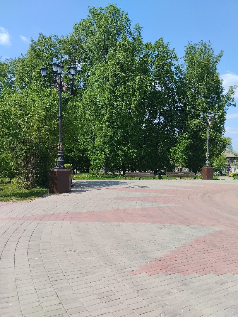 Благоустройство, озеленение, сквер Бугрова, Ногинск, Богородский городской округ