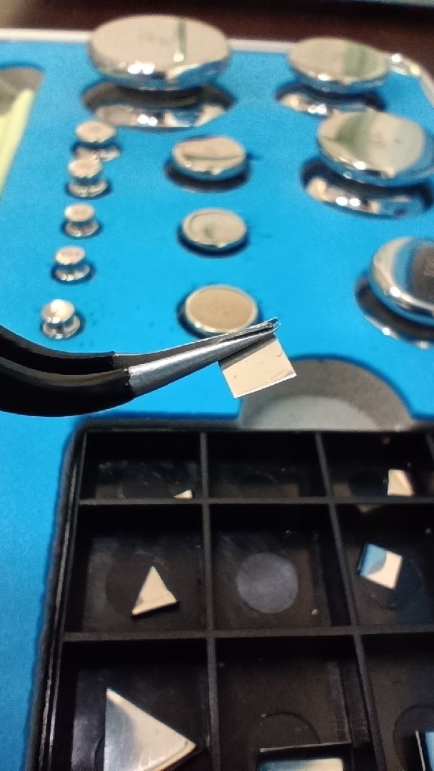 Лобня, весы, экономика