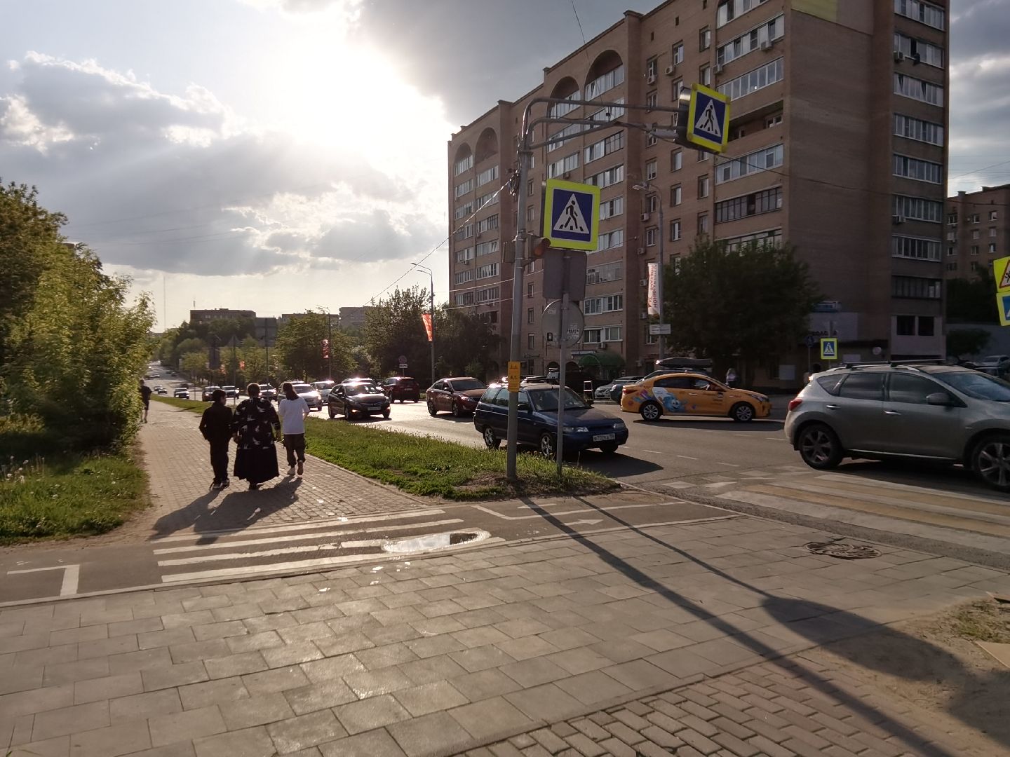 Балашиха, предупреждающие таблички, велосипед, самокат, велодорожки, велопешеходный маршрут