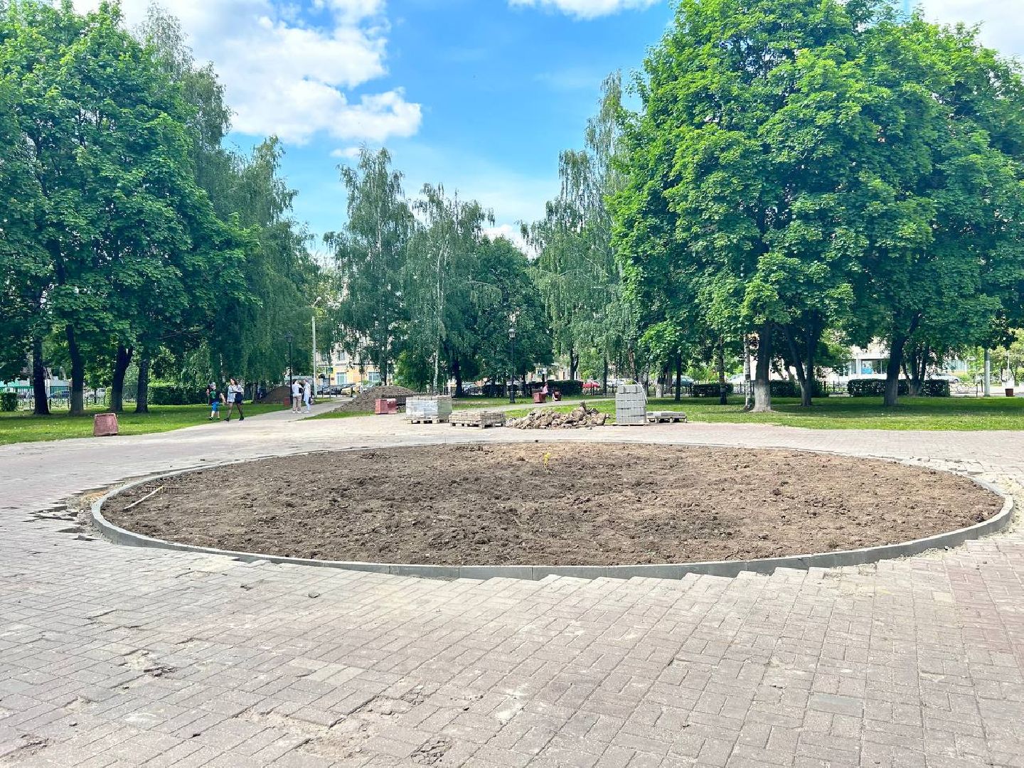 Подольск, сквер