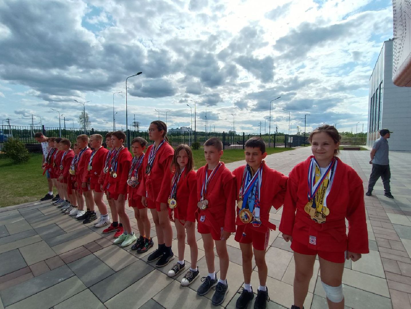 Можайск, Можайский городской округ, Подмосковье, открытый стадион, программа губернатора, спорт, дети, стадион