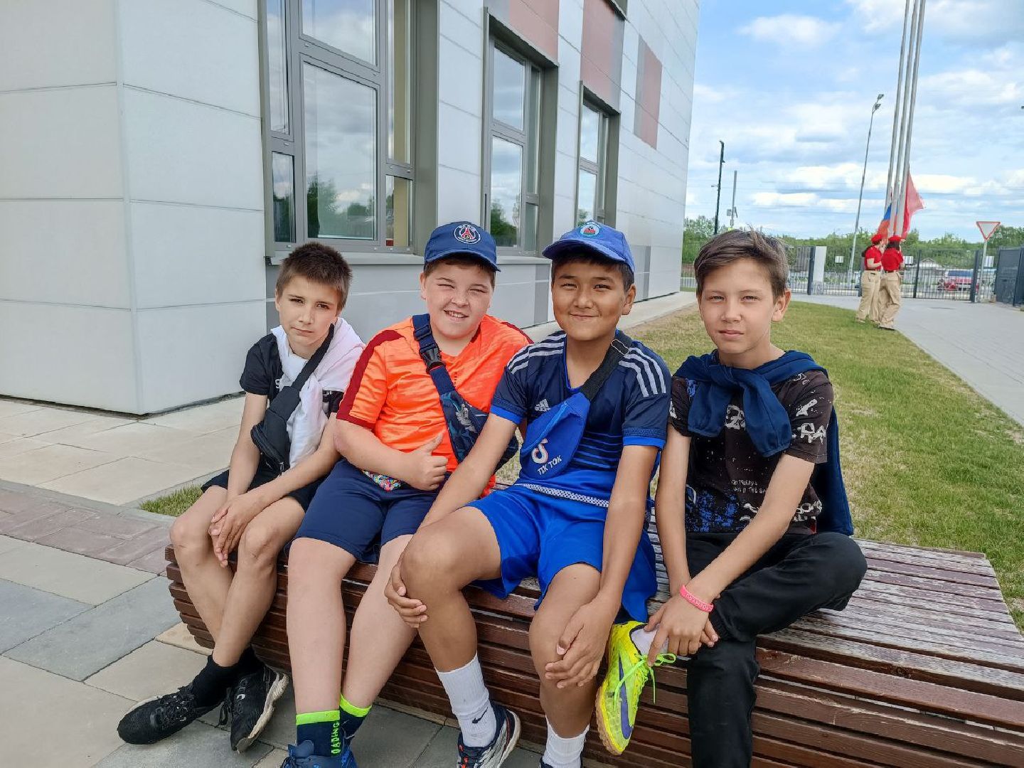 Можайск, Можайский городской округ, Подмосковье, открытый стадион, программа губернатора, спорт, дети, стадион