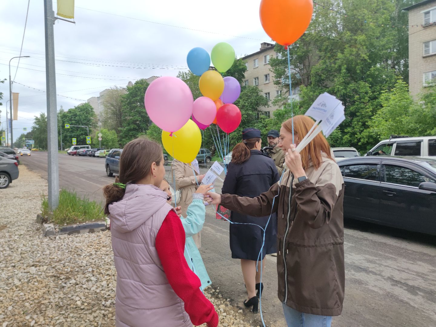 Госавтоинспекция, детское кресло, безопасность на дороге, День защиты детей, Дубна