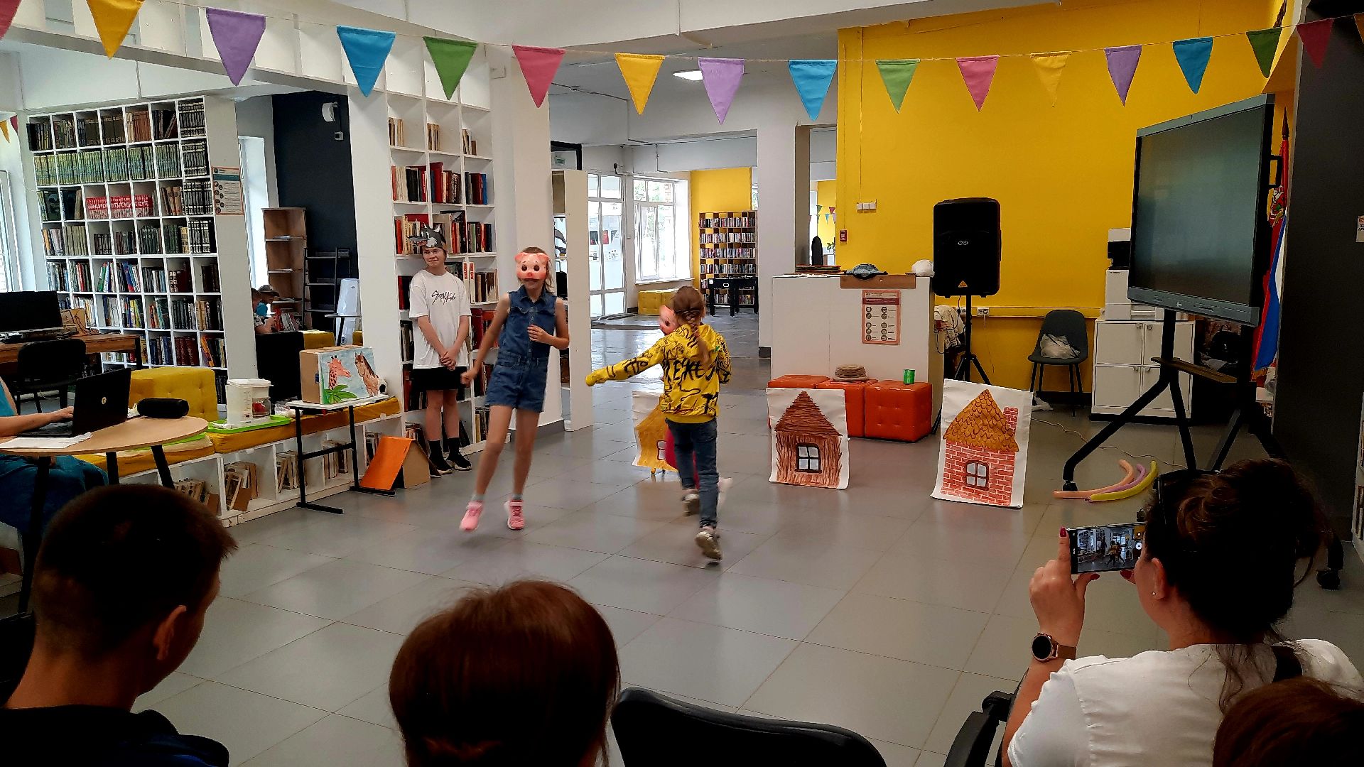 Шатура, Прометей, Лингвистический клуб, театр на английском языке