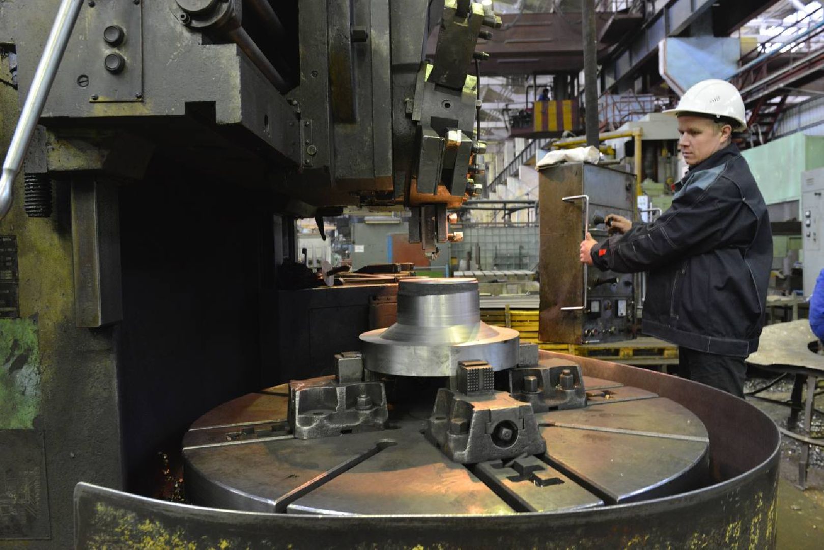 Чехов, образование, целевое обучение, Энергомаш, завод