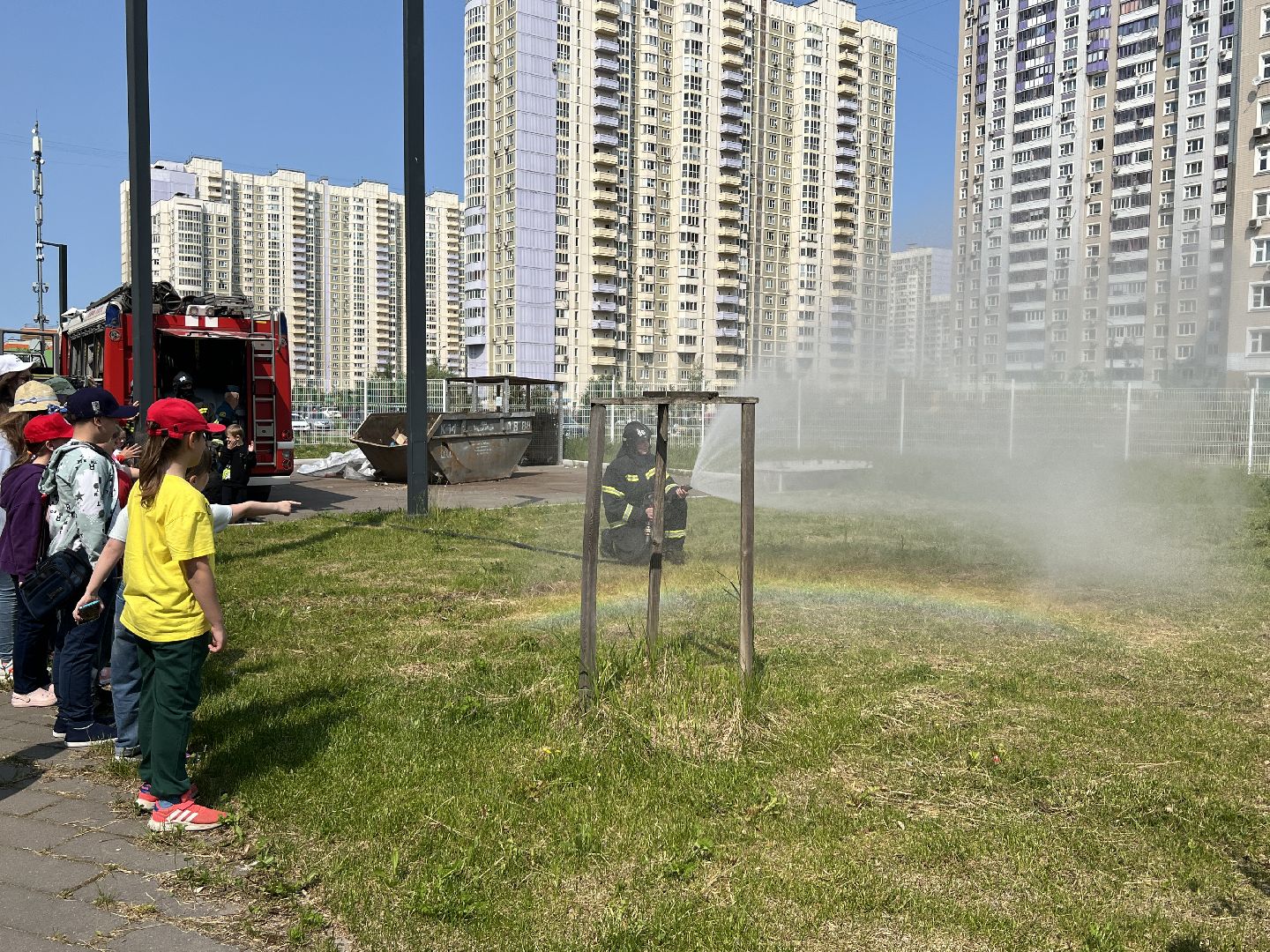 Химки, школьный лагерь, пожарные, МЧС, противопожарная безопасность