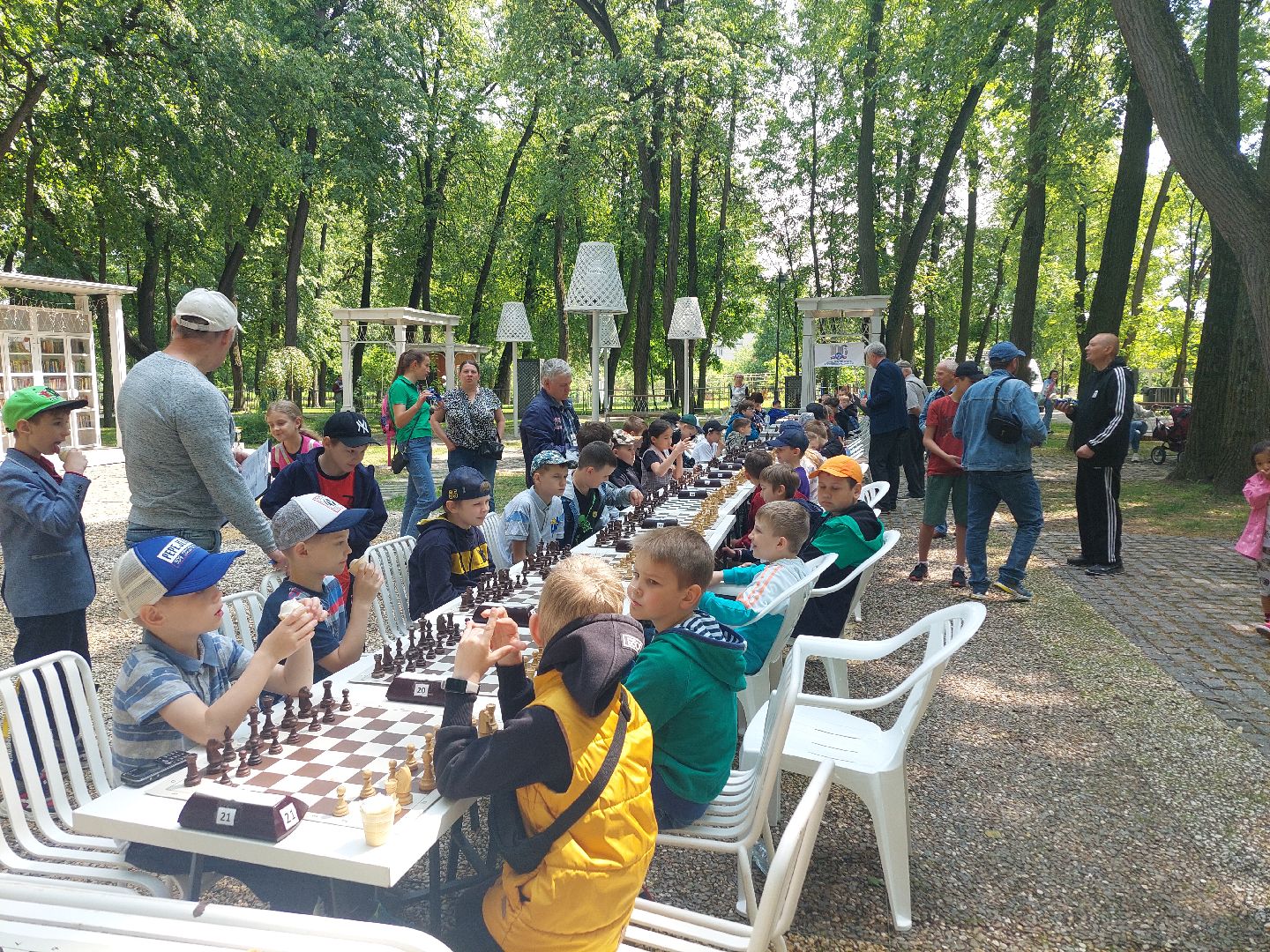 шахматный турнир, парк Кривякино, дети