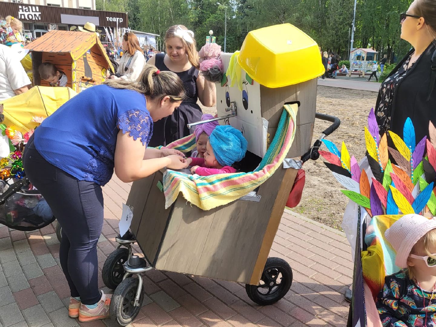 Химки, парад колясок, День защиты детей, фестиваль