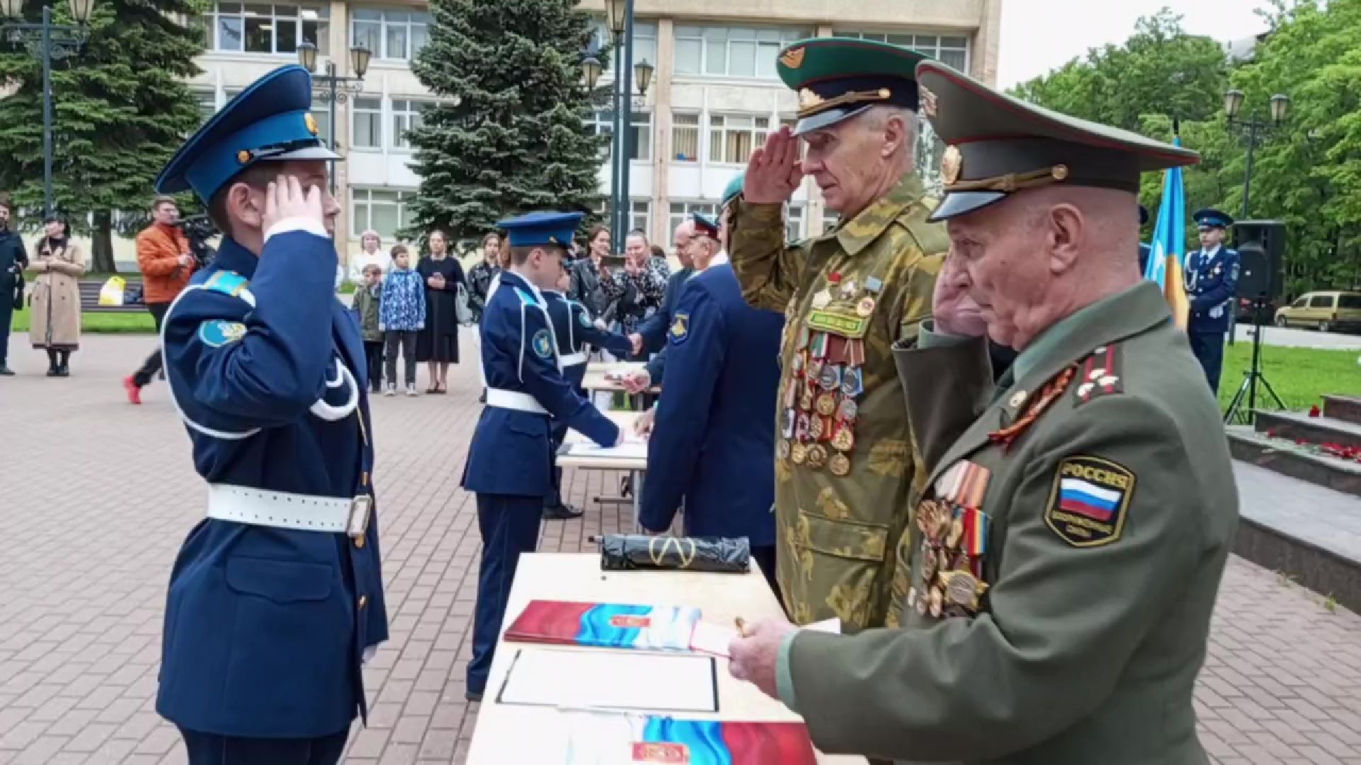 Реутов, образование, кадеты, клятва, удостоверения, знаки, кадетское образование