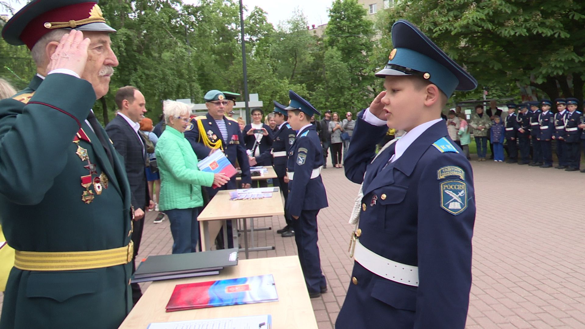 Реутов, образование, кадеты, клятва, удостоверения, знаки, кадетское образование