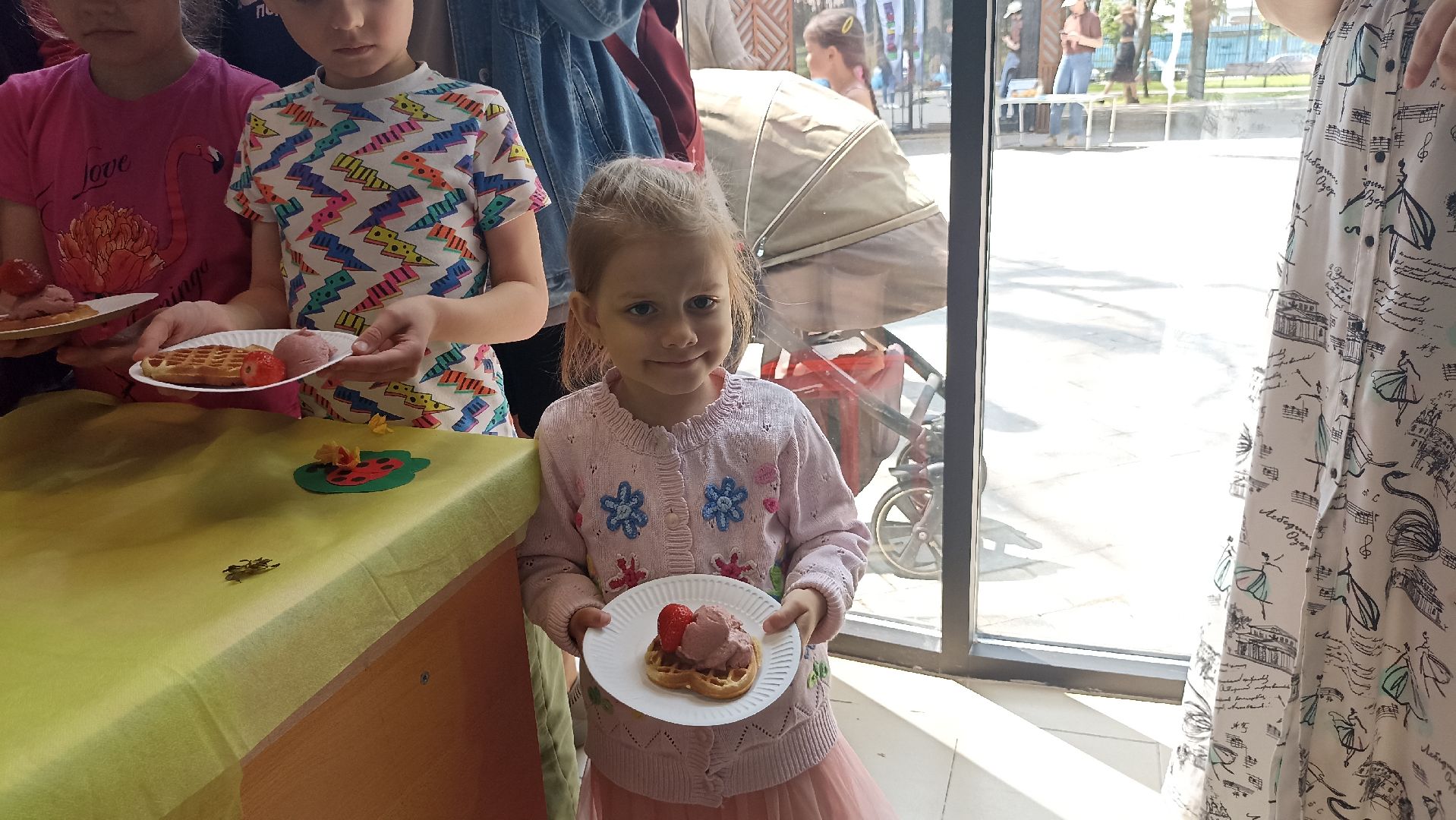Серпухов, Подмосковье, парк, дети, десерт