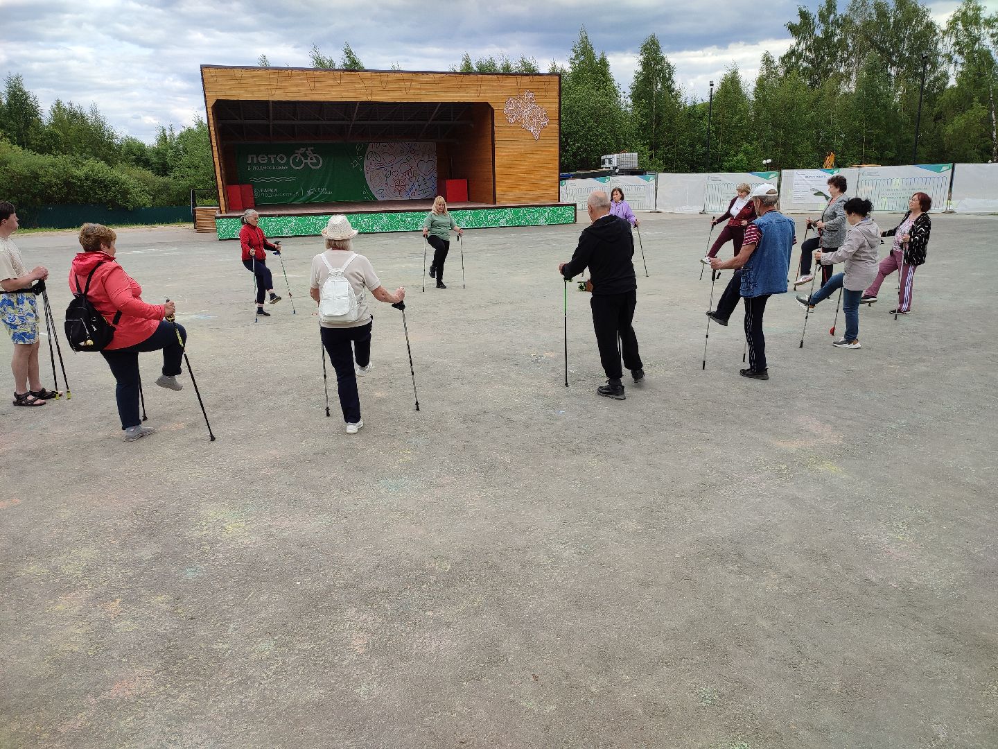 #активноедолголетие, #скандинавскаяходьба, #вместевеселошагать, #паркпобеды, #талдом