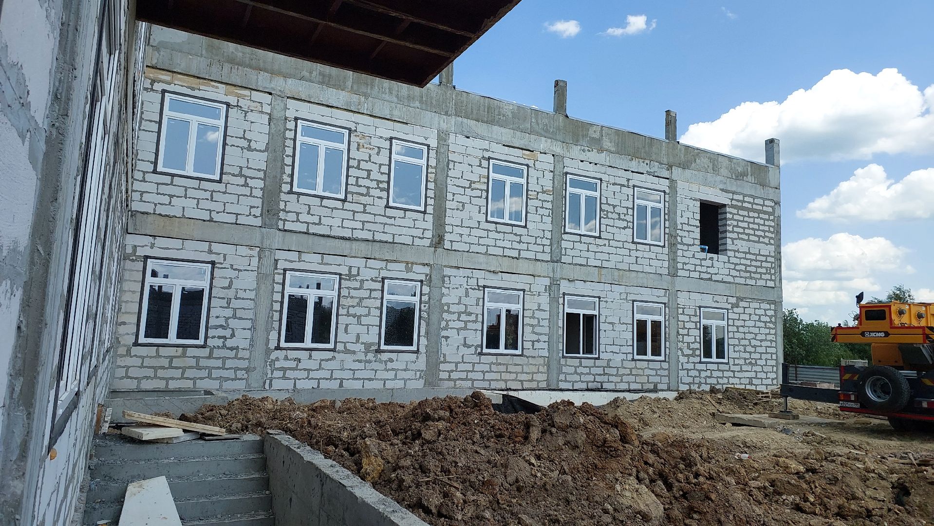 строительство, поликлиника, медицина, серпухов, ивановские дворики, штукатурка,