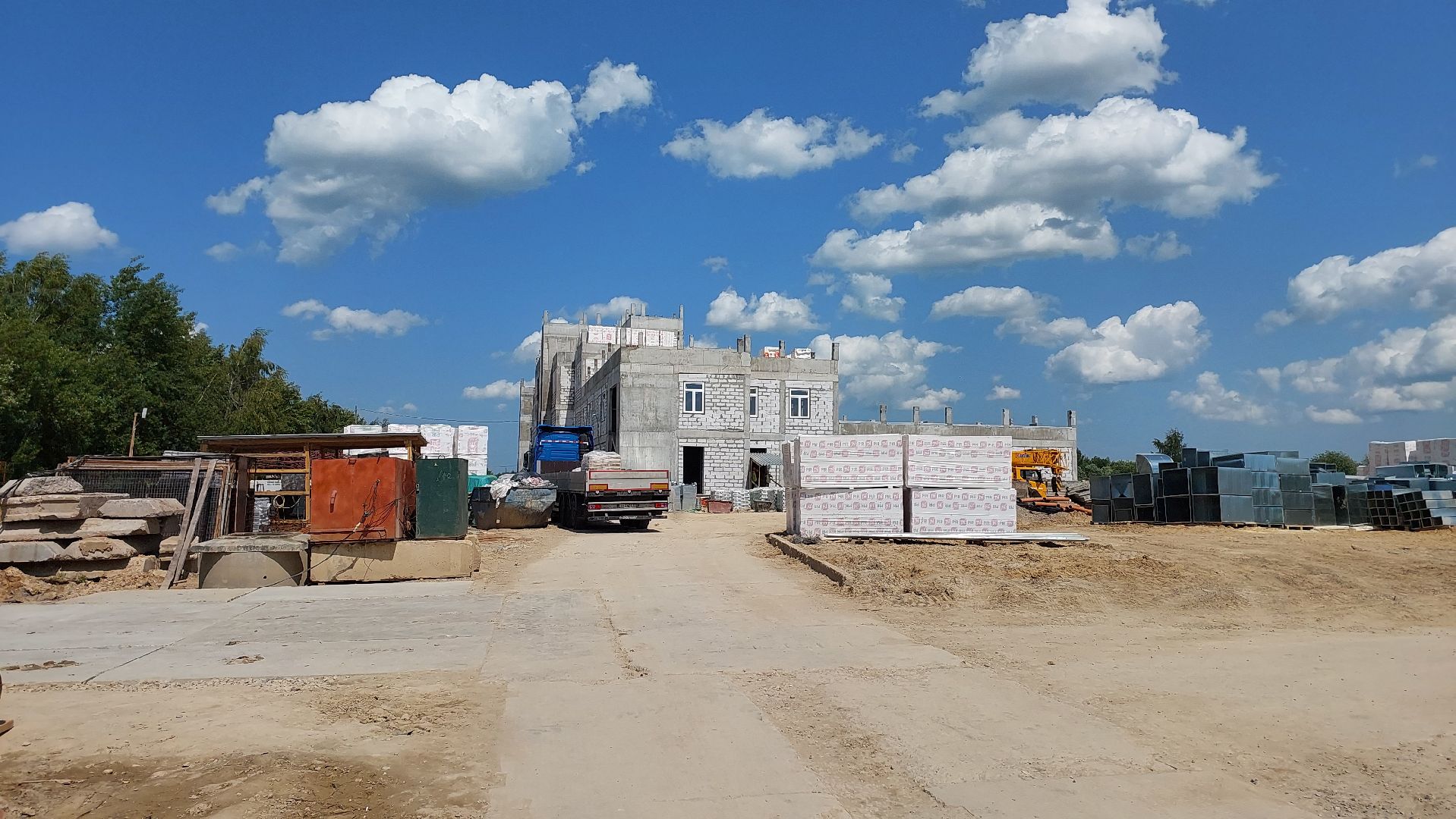 строительство, поликлиника, медицина, серпухов, ивановские дворики, штукатурка,