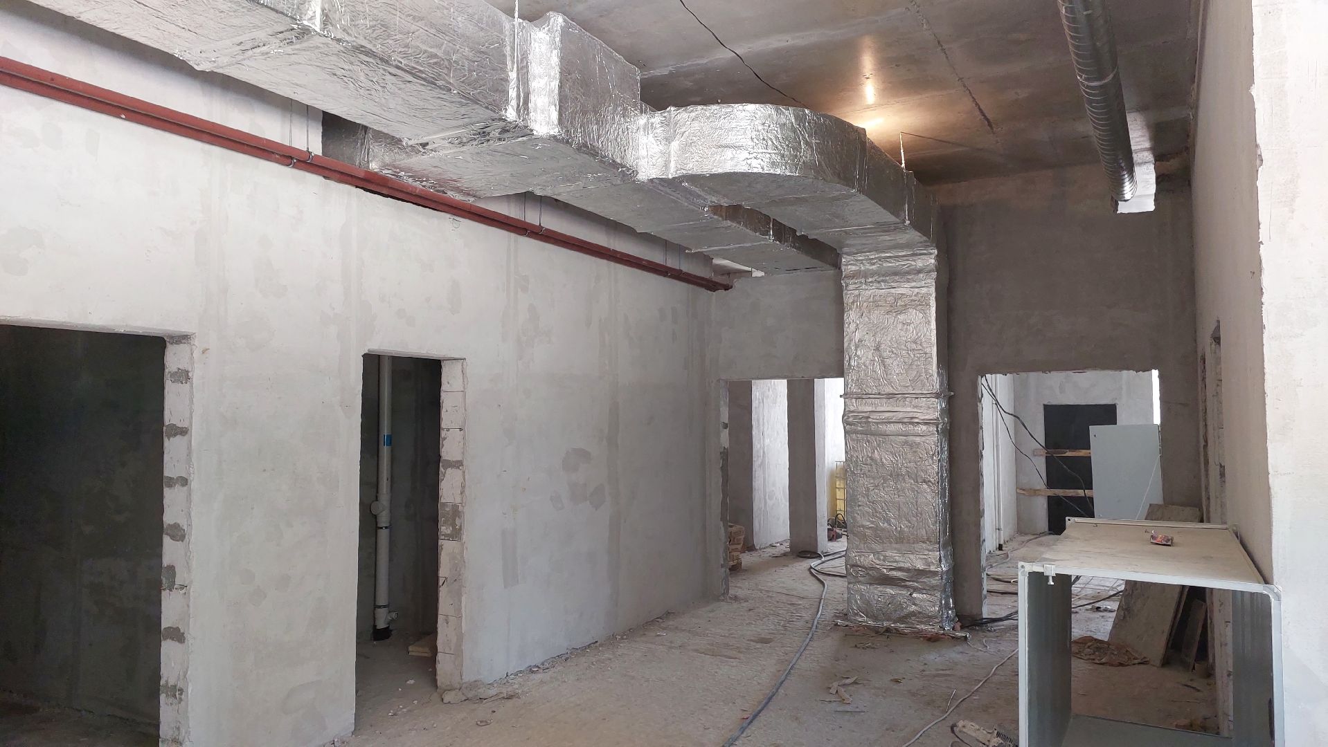 строительство, поликлиника, медицина, серпухов, ивановские дворики, штукатурка,