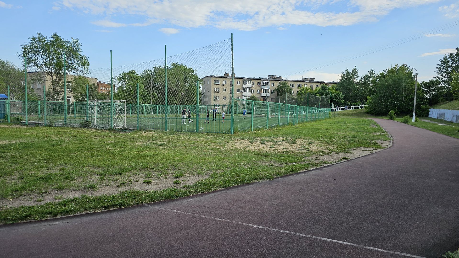 Открытый стадион, школы, региональный проект, Дзержинский