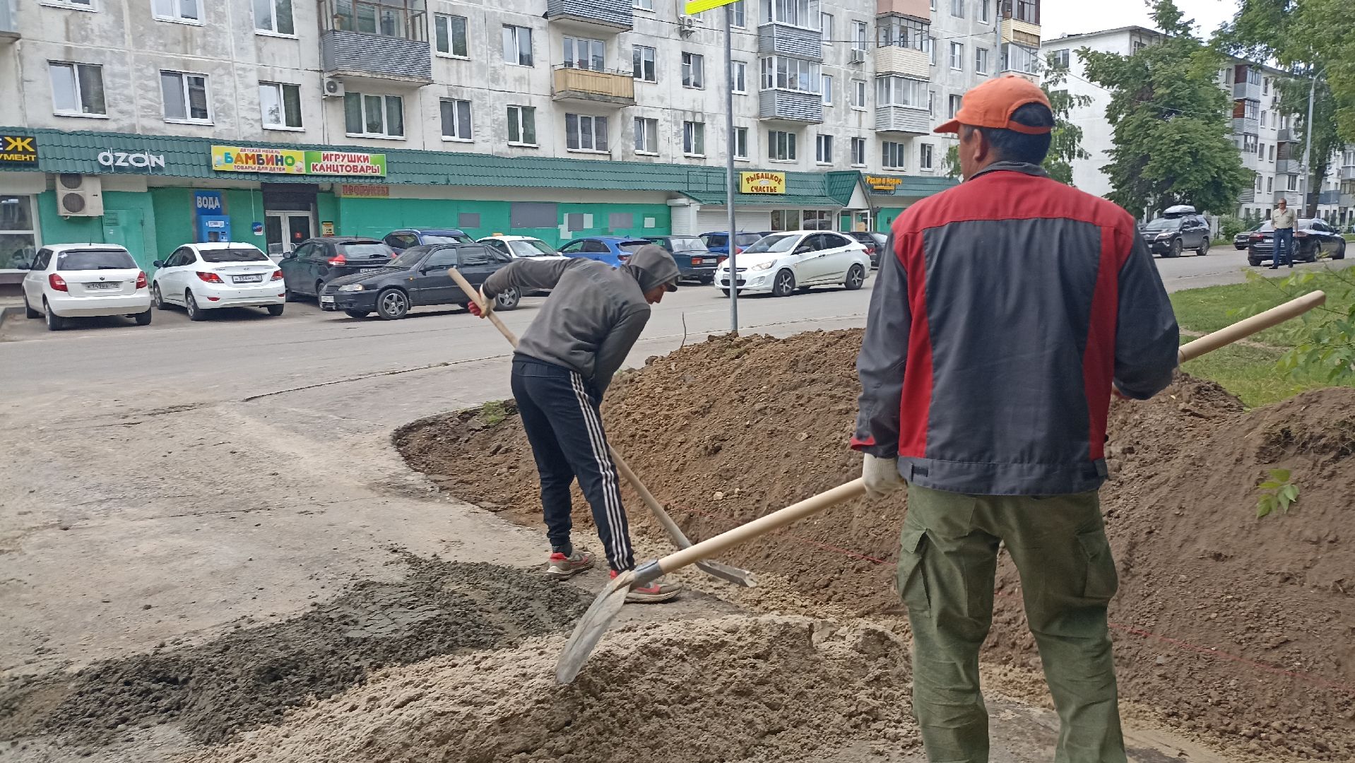 Серпухов, Подмосковье, благоустройство, бордюры, парковки, детскиеплощадки