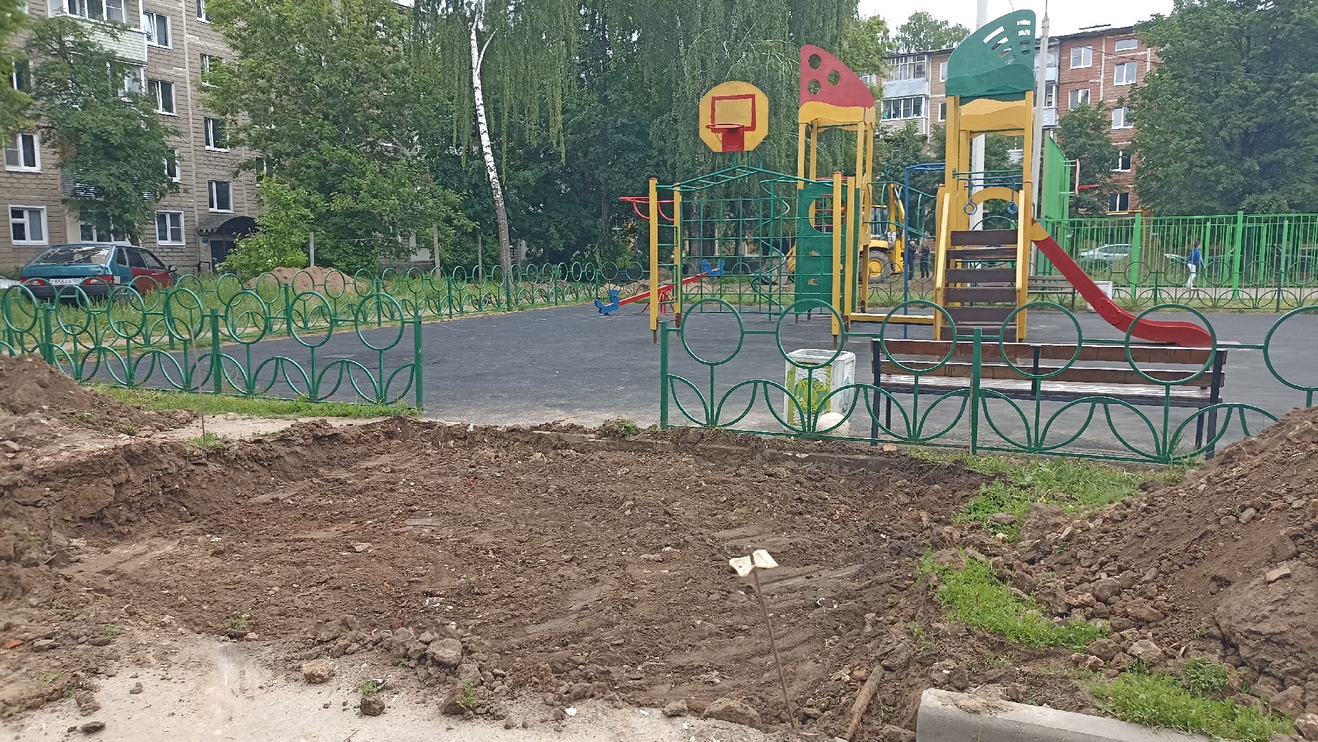 Серпухов, Подмосковье, благоустройство, бордюры, парковки, детскиеплощадки