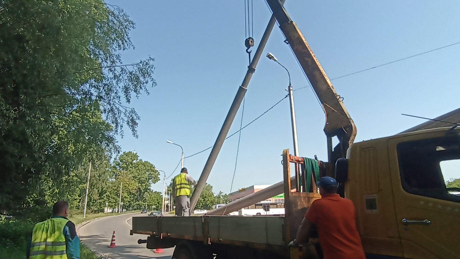 Серпухов, Подмосковье, благоустройство, освещение, опоры