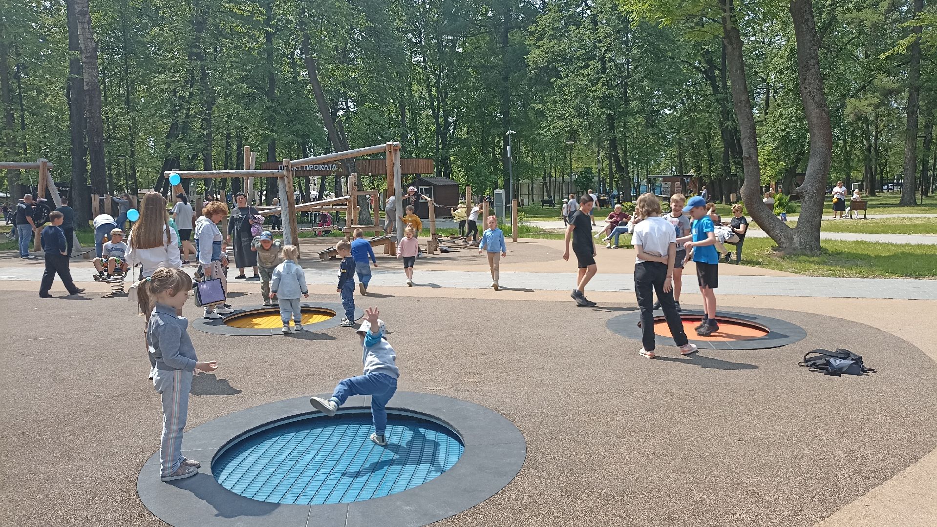 Серпухов, Подмосковье, дети, парк, лето, батуты