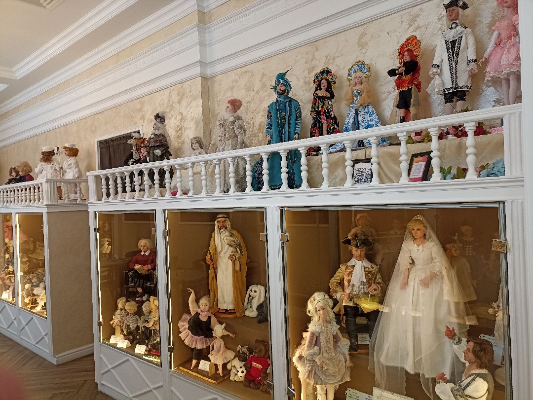 Серпухов, экономика, торги, куклы, мороженое