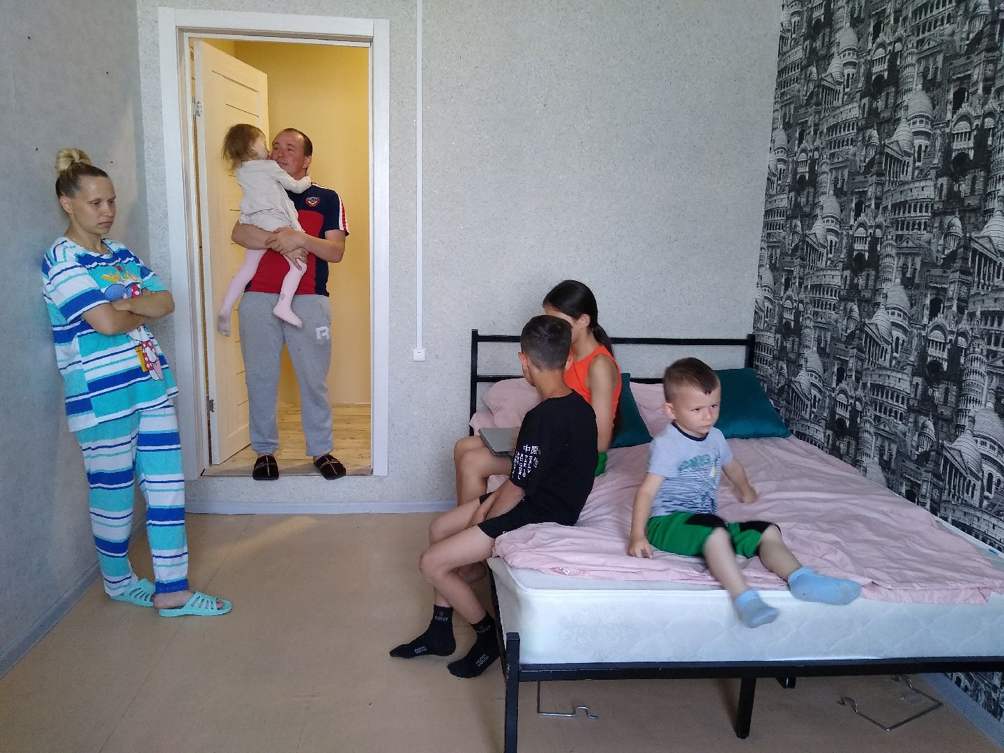 Раменское, общество, многодетная семья приобрела новое жильё за счёт государственной поддержки