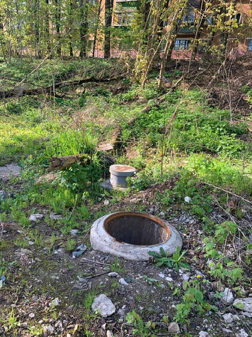 Химки, люки, водоканал