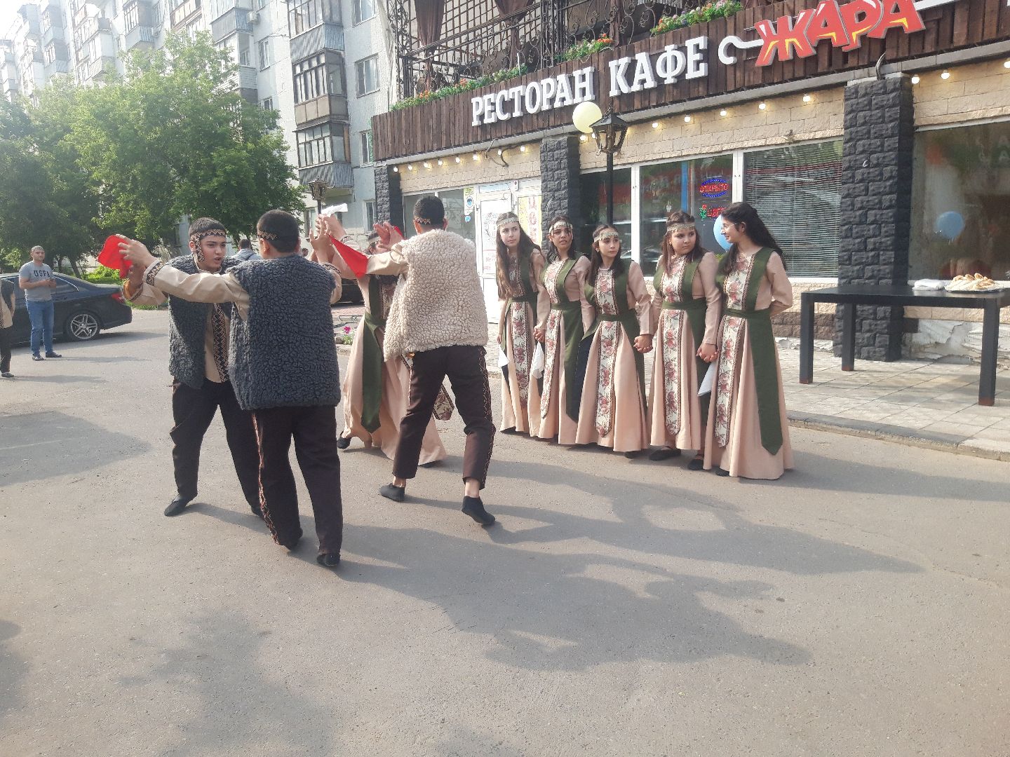 концерт, двор,