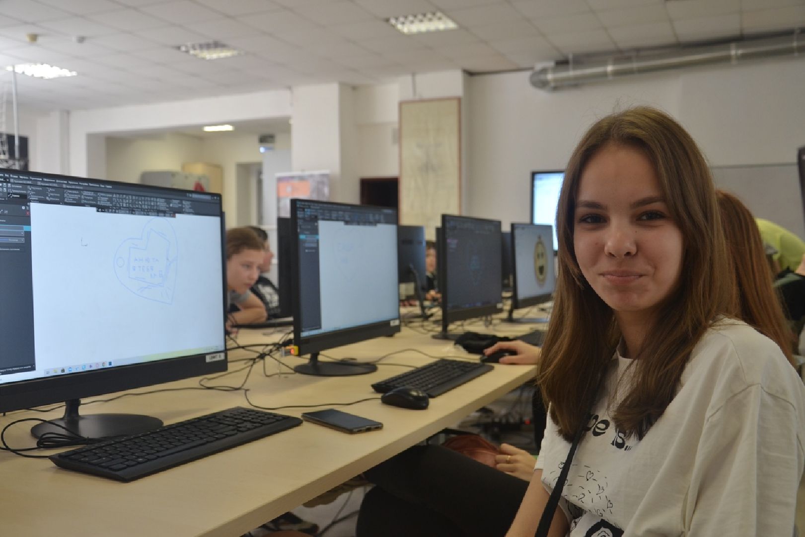 Умные, каникулы, моделирование, ЦМИТ, сувениры, Компас