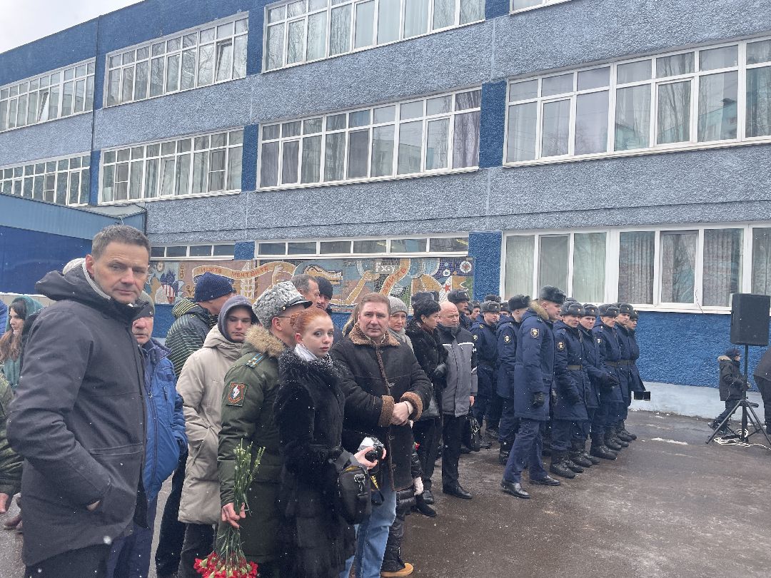 СВО, школа, мемориал