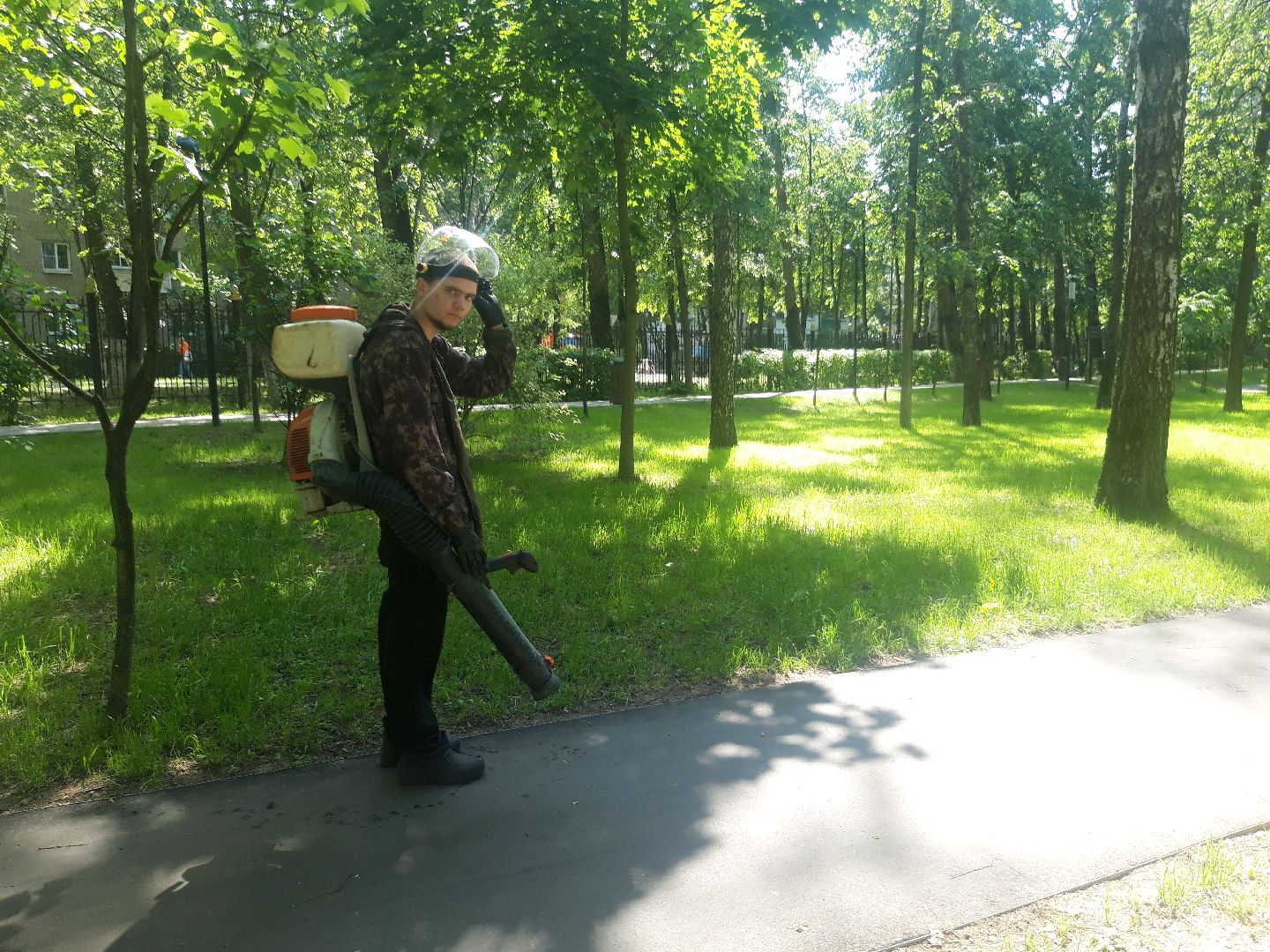 помощь людям, доброе дело,