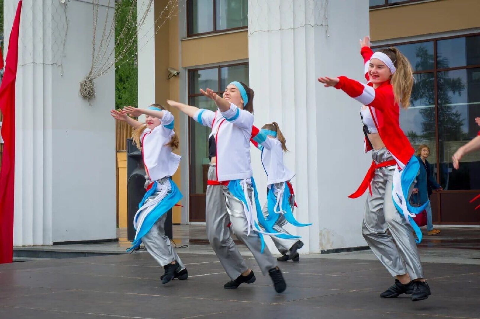 день россии,